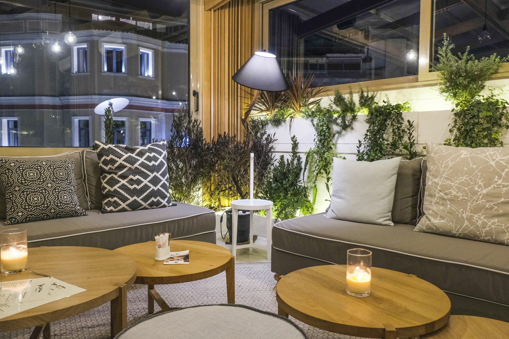 Lotus Center Apartments Athens Exterior photo